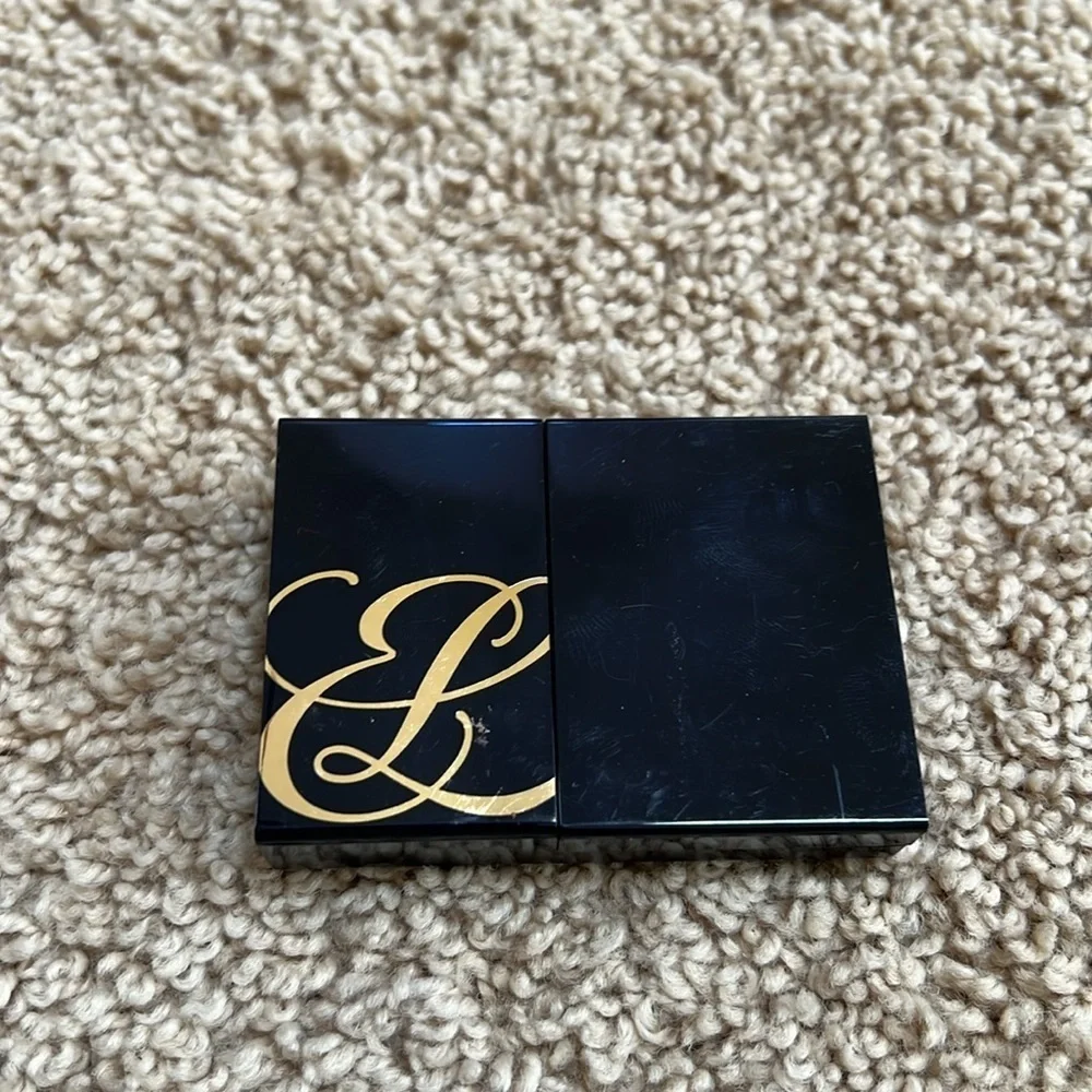 Estée Lauder pure color eyeshadow slide in palette.